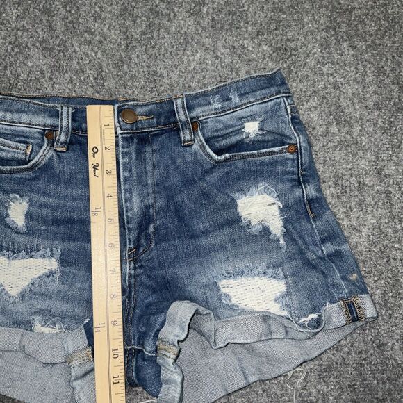 BlankNYC Shorts Womens Size 27 Blue Denim High Rise Fulton Roll Up distressed - Picture 6 of 10